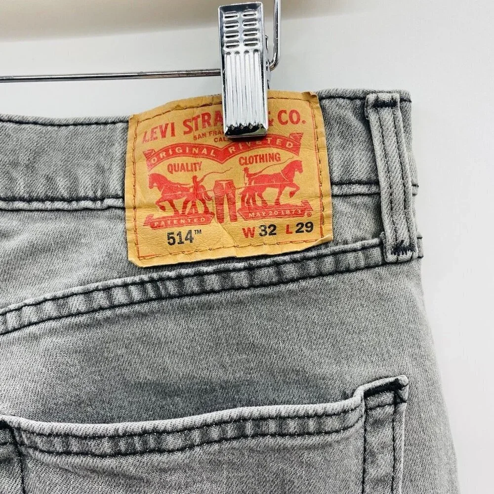 Levi's Mens 32W‎ x 29L 514 Straight Fit Eco Performance Jeans in Clouded Gray